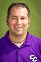 Men's soccer coach Pete Mendel