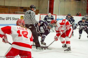 Women's college hockey is a popular sport throughout New England, including at BU and the University of New Hampshire. // PHOTO BY SARAH A.//creative commons