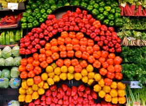 Being healthy is a choice, which includes eating more fruits and vegetables. // PHOTO BY DEAN HOCHMAN, hy-vee // creative commons